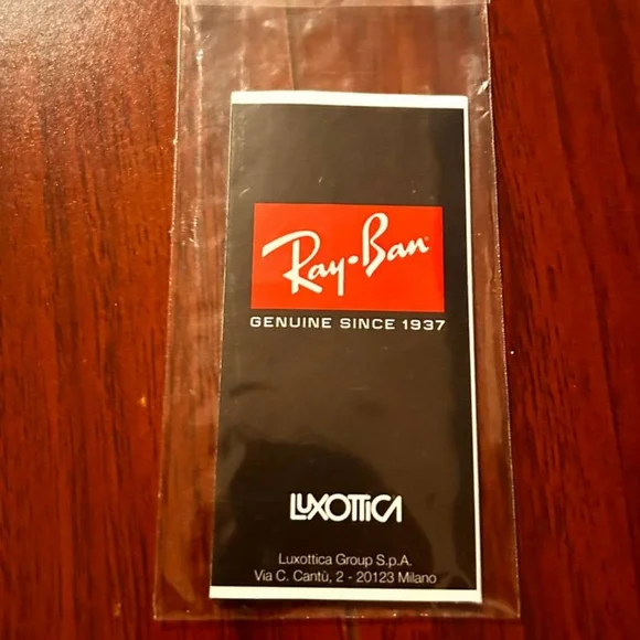 Ray-Ban Sunglasses and Case -UV Protection - Picture 5 of 5